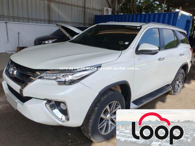 TOYOTA HILUX SW4 20/20