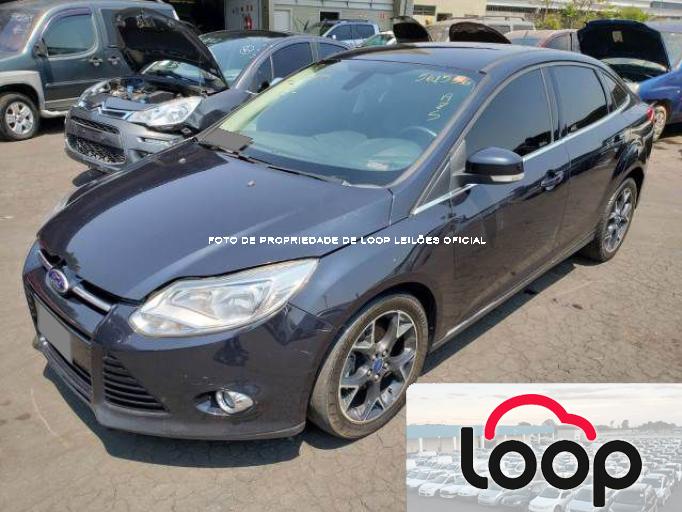 FORD FOCUS SEDAN 13/14