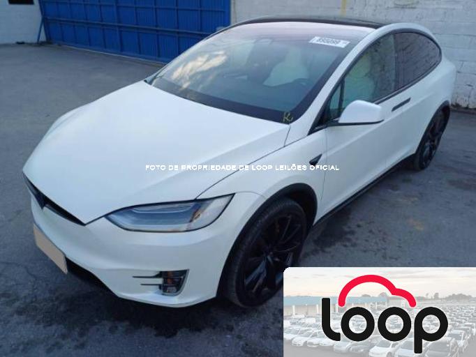 TESLA MODEL X 18/18