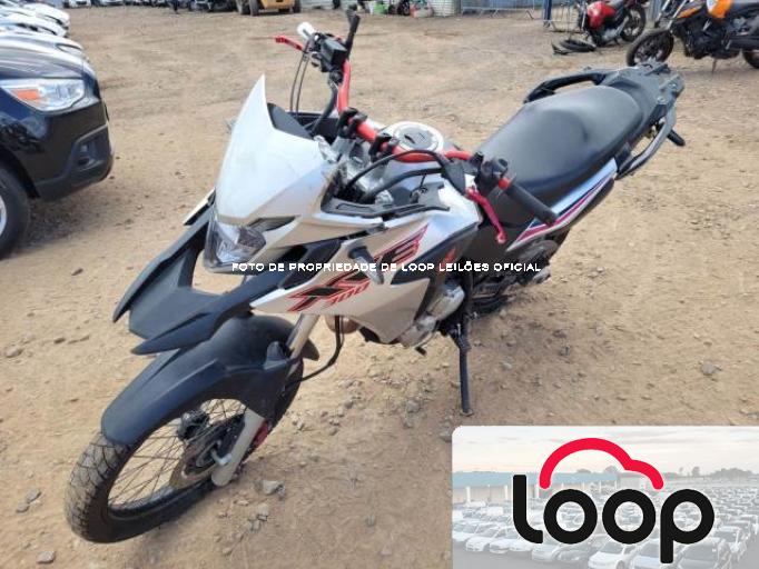 HONDA XRE 300 21/21