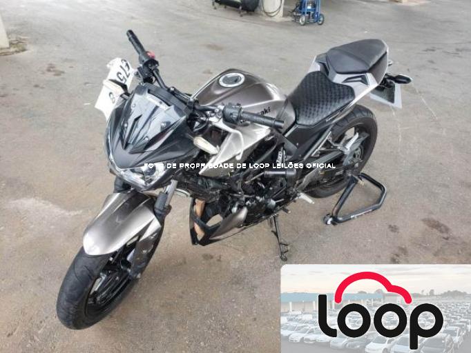 KAWASAKI Z300 18/18